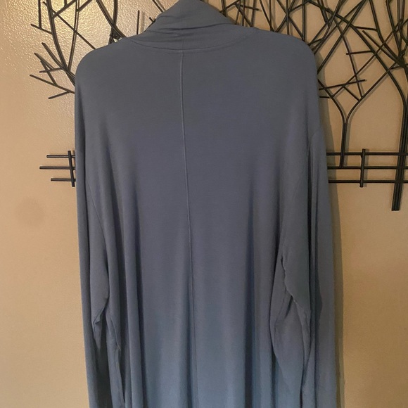 Athleta Pranayama Restore Wrap size XL VGUC light blue - Picture 9 of 14